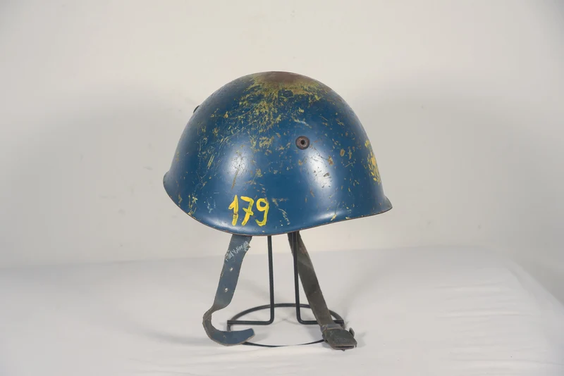 M.33 VAM Helm aus den 80er Jahren