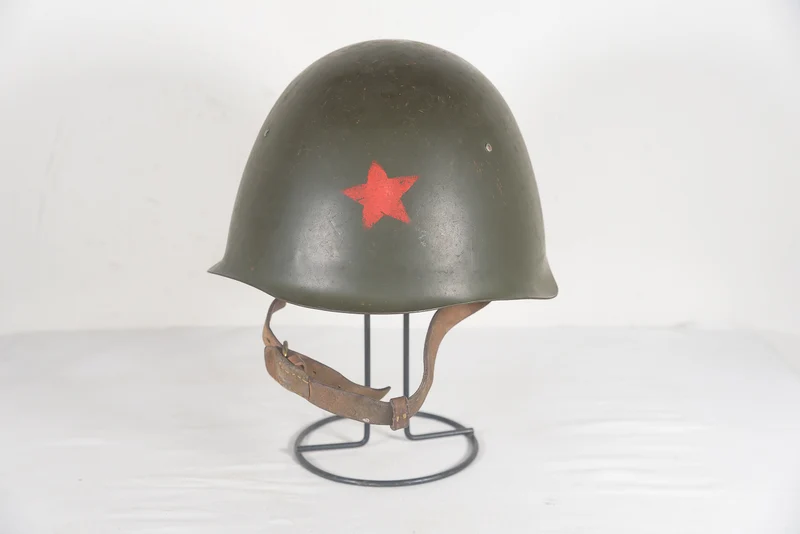 Tschechoslowakischer M.53-Helm