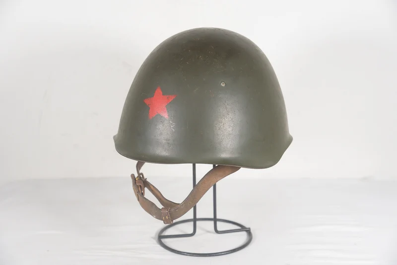 Tschechoslowakischer M.53-Helm