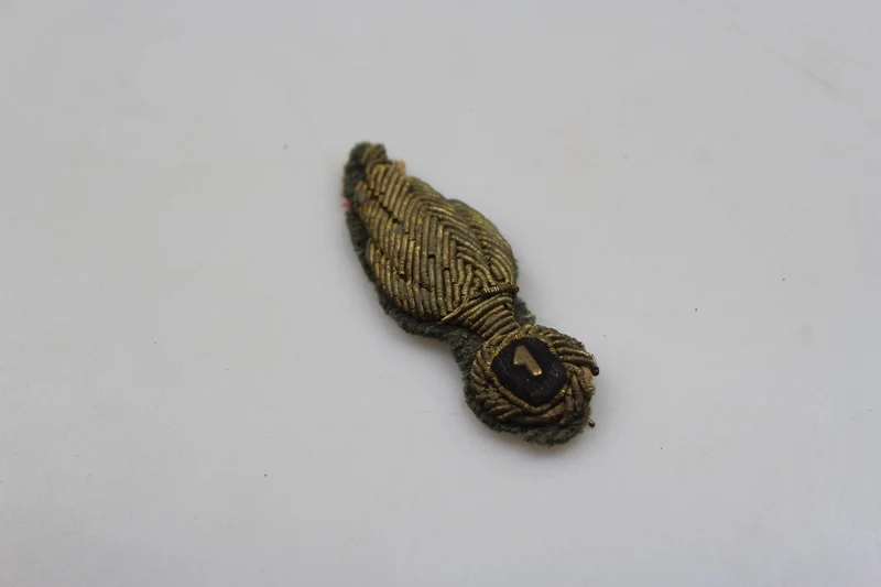 REI WW2 Dragoner-Offiziersmütze Emblem