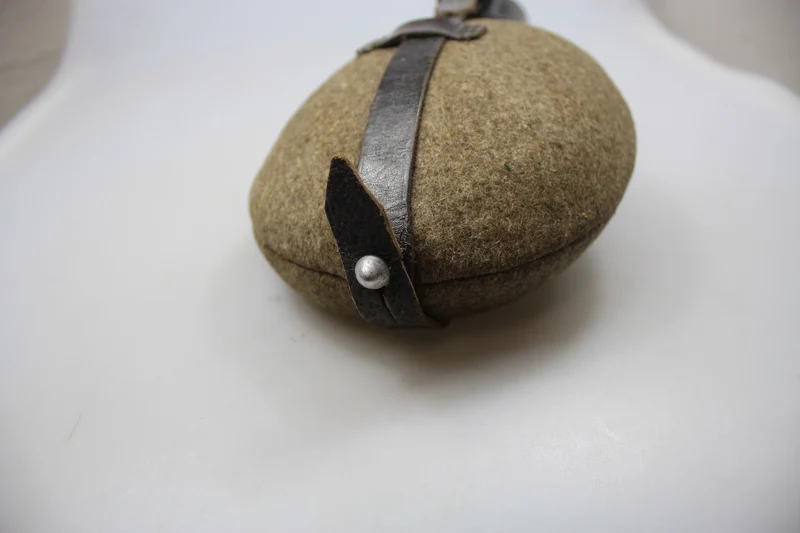 WH WW2 Emaille-Feldflasche