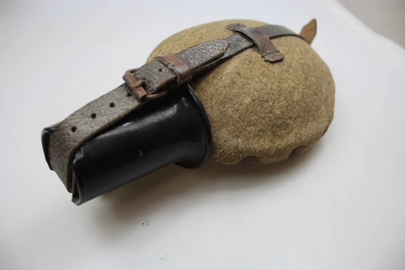 WH WW2 Emaille-Feldflasche