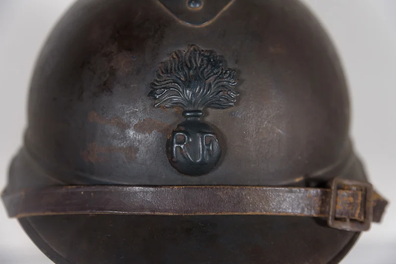 M.15 Adrian Französischer Helm aus dem Ersten Weltkrieg