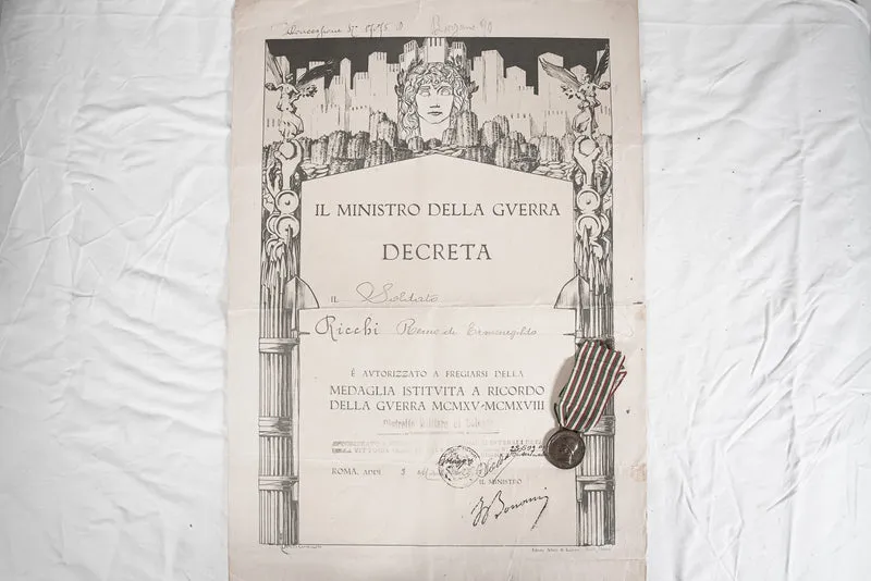 WW1 "Minted from Enemy Bronze" Medaille mit Zertifikat