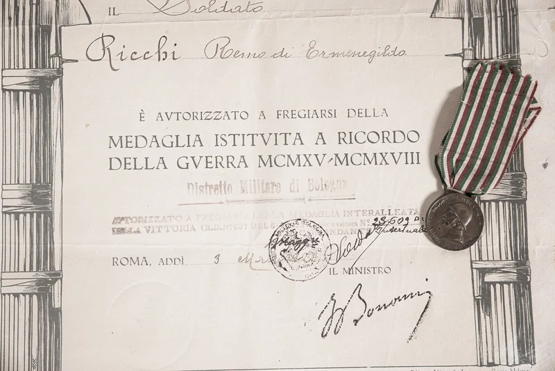WW1 "Minted from Enemy Bronze" Medaille mit Zertifikat
