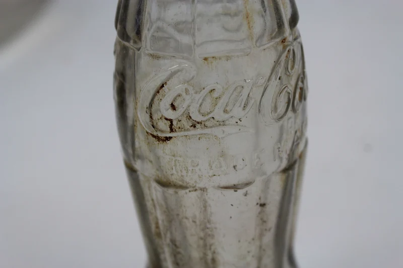 Coca-Cola mit der Aufschrift 1945