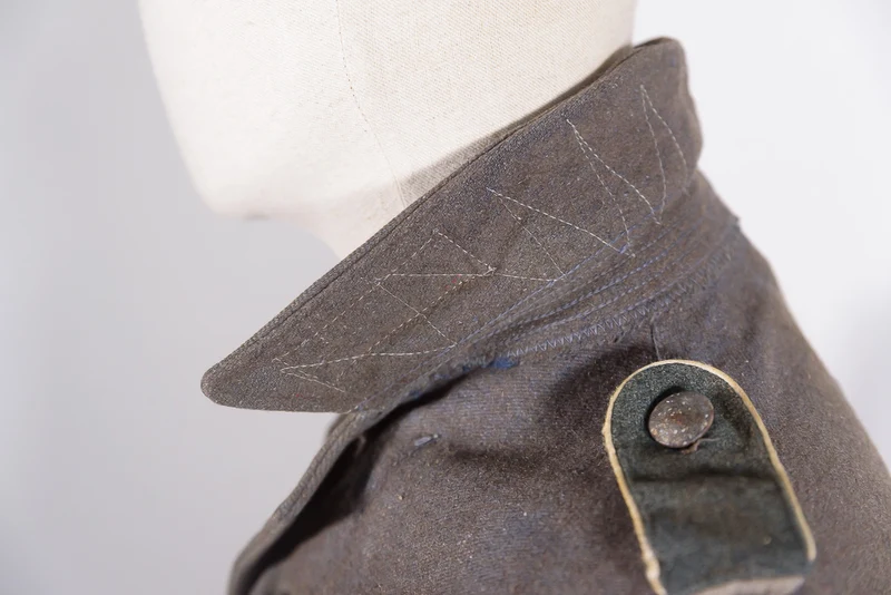 M.44 Heer-Truppenjacke aus dem Zweiten Weltkrieg