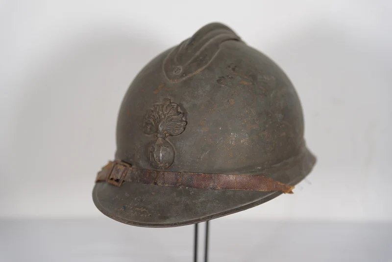 M.15 Adrian Französischer Helm aus dem Ersten Weltkrieg