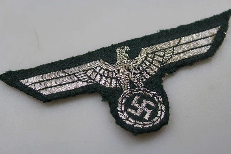 Brustadler eines Heeroffiziers aus dem 2. Weltkrieg