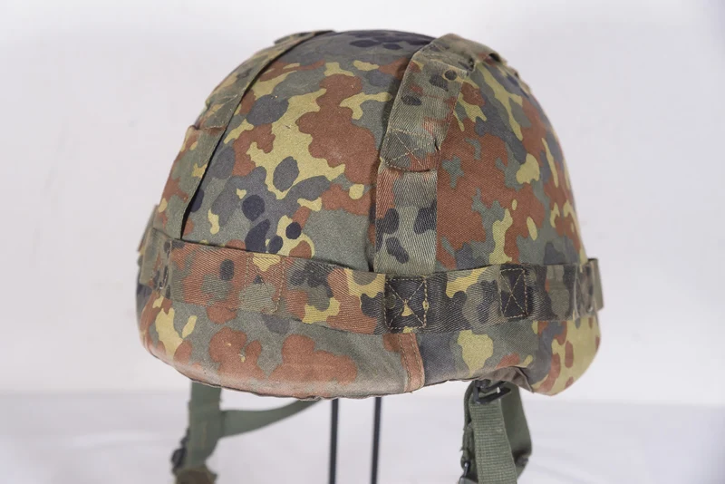 Bundeswehr-Gefechtshelm M.92 Kevlar-Helm