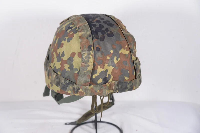 Bundeswehr-Gefechtshelm M.92 Kevlar-Helm