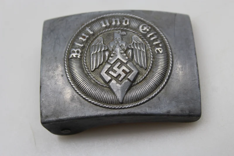 Hitlerjugend-Schnalle, Produktion aus der Spätphase des Krieges.
