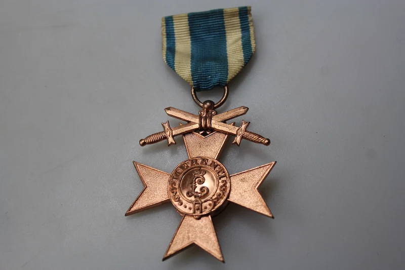 Bayerisches Verdienstkreuz mit Schwertern (1913-18)