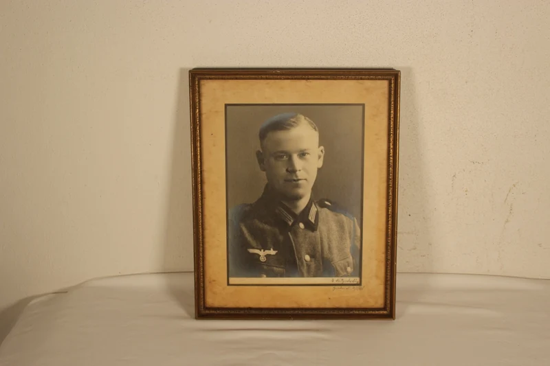 Heer gerahmtes Porträt aus dem 2. Weltkrieg