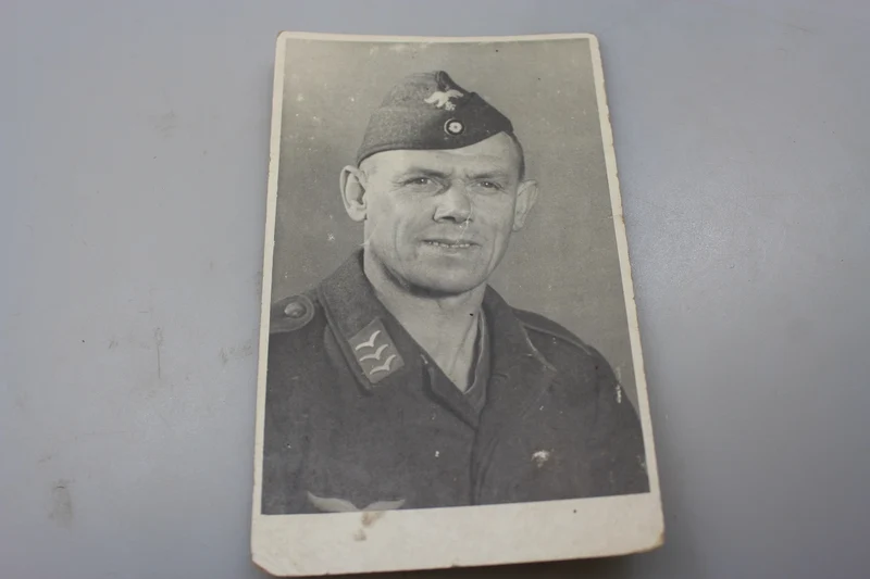 Studiofoto der Luftwaffe aus dem Zweiten Weltkrieg