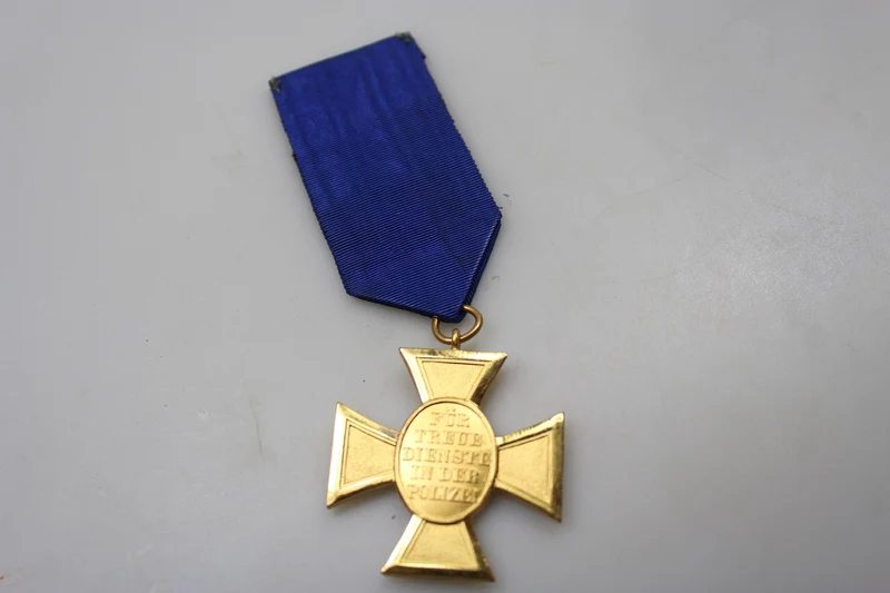 Treues Dienstkreuz, 25 Jahre bei der Polizei