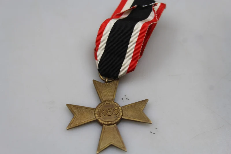 Verdienstkreuz ohne Schwerter II. Klasse