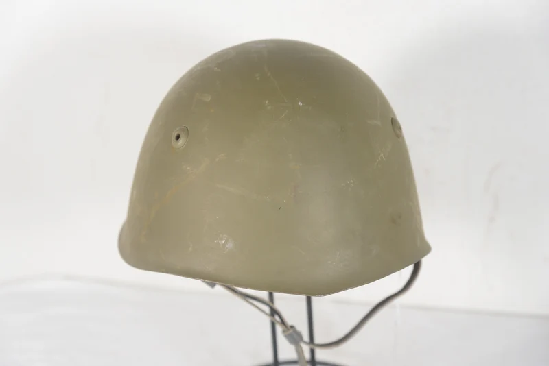 M.33 E Helm aus den 60er Jahren