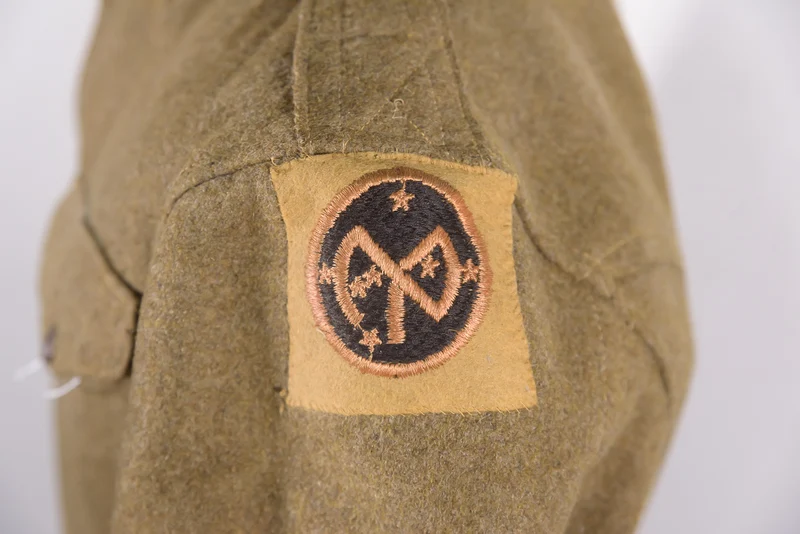 US-Army-Truppenjacke der 27. Infanteriedivision aus dem Ersten Weltkrieg