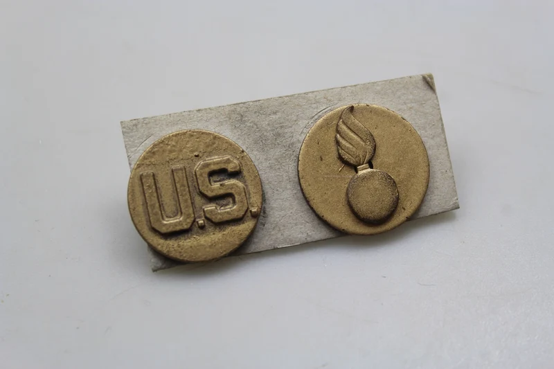 US Army W2 – Paar Kragenscheiben der Ordnance Force
