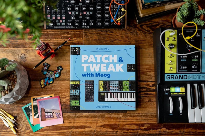 Kim Bjørn PATCH & TWEAK mit Moog