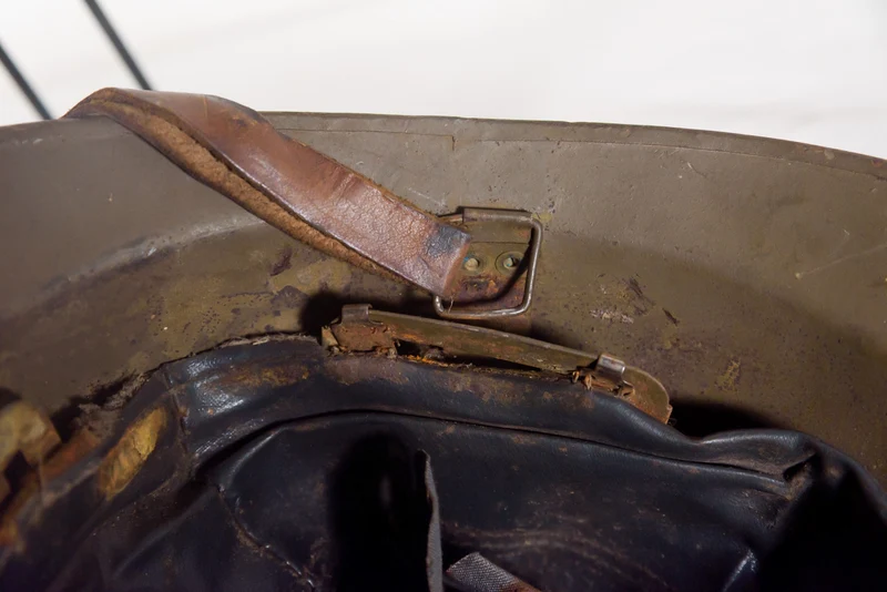 Adrian M.26 Französischer Helm aus dem 2. Weltkrieg