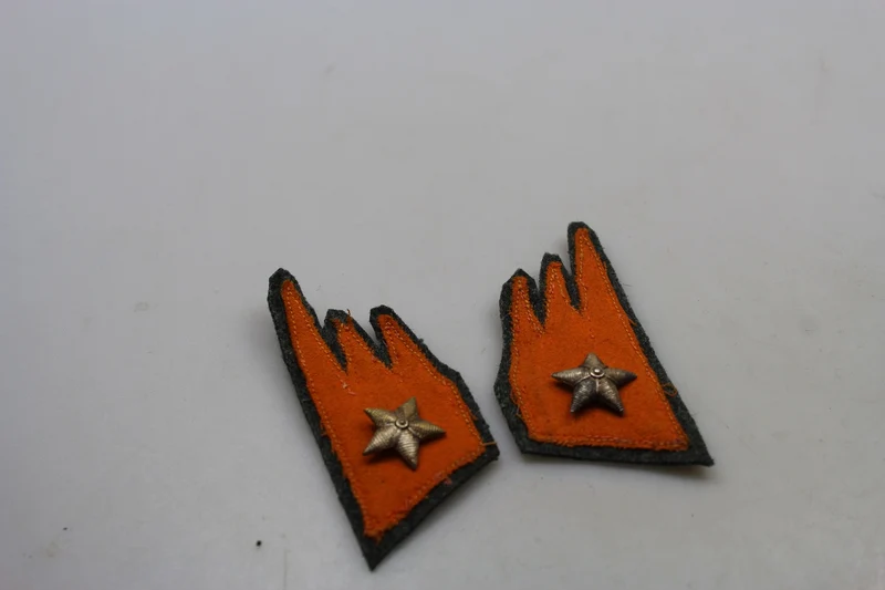 Orange Flames der M.40 Kavallerieschulen