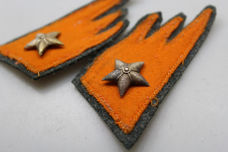 Orange Flames der M.40 Kavallerieschulen