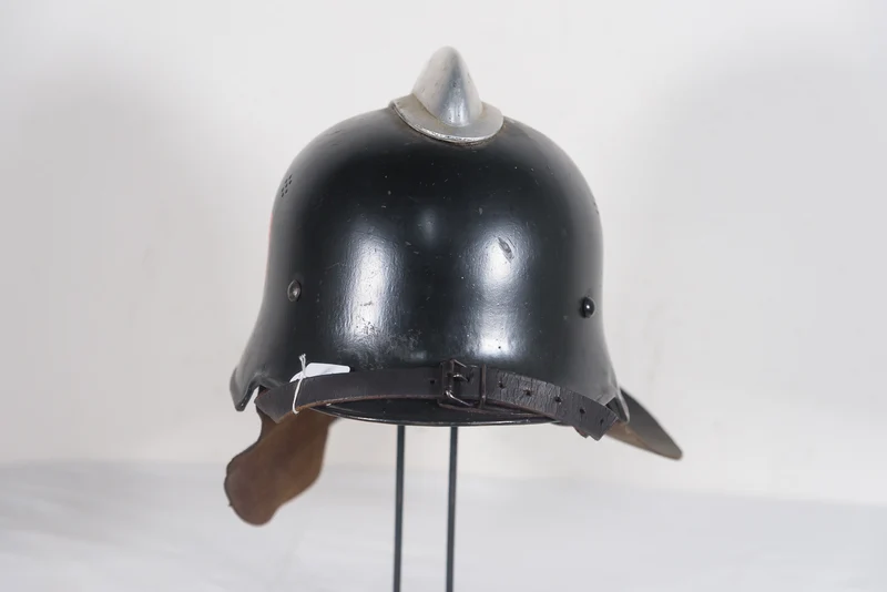 M.34 Feurwehrwerk-Helm mit REPRO-Abziehbild