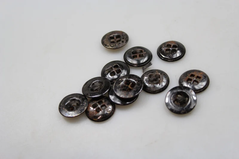 WH WW 2 Metallknöpfe