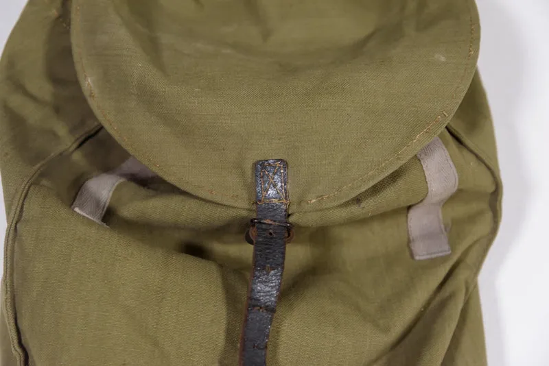 Spätkriegs-Rucksack „Artillerie“ aus dem 2. Weltkrieg