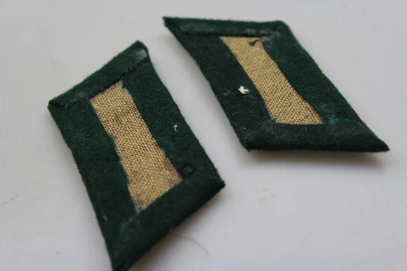 Nachgebildetes offizielles Heer-Abzeichen aus dem 2. Weltkrieg