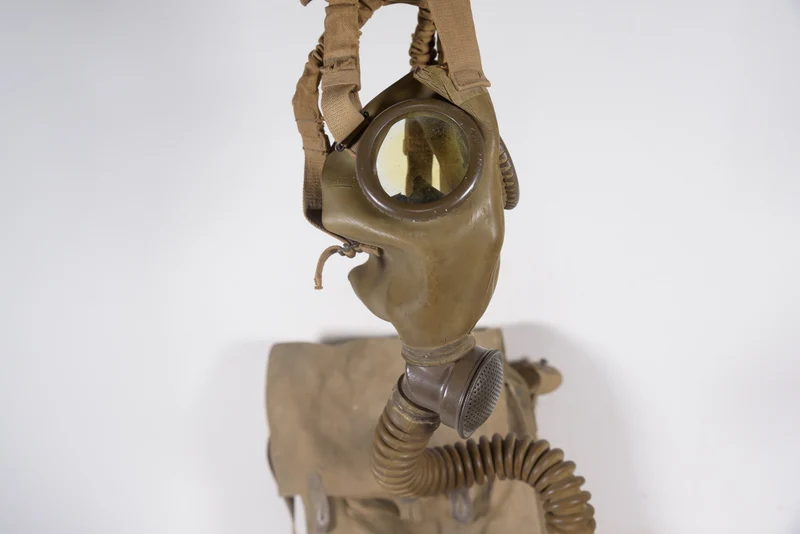 M.33 REI-Gasmaske