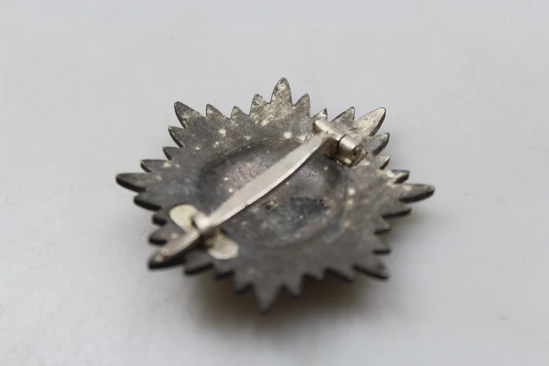 Ostvolksabzeichen ohne Schwerter „Silber“ 1. Klasse