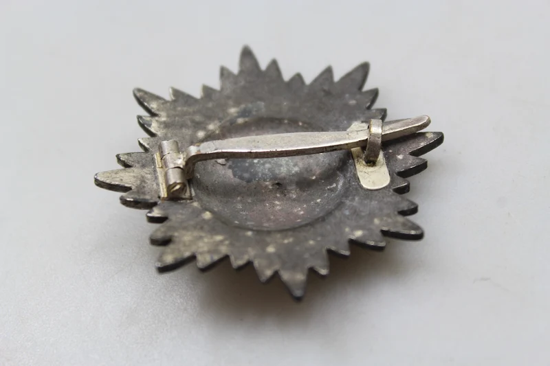Ostvolksabzeichen ohne Schwerter „Silber“ 1. Klasse