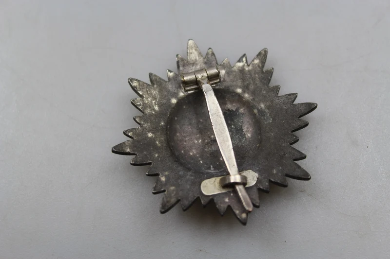 Ostvolksabzeichen ohne Schwerter „Silber“ 1. Klasse