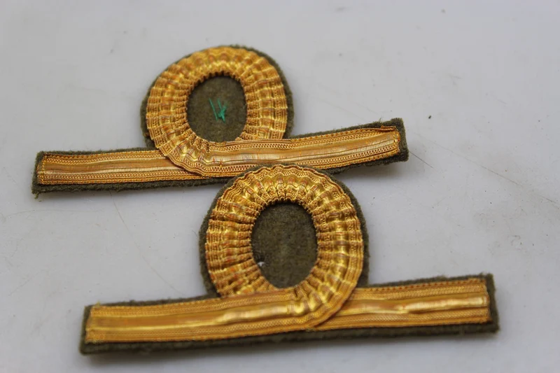 Paar M.34 Grad REI WW 2 Offiziere