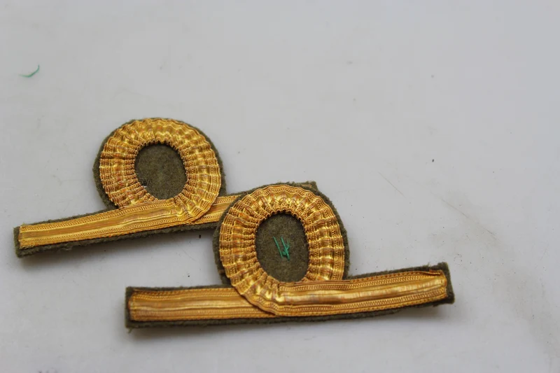Paar M.34 Grad REI WW 2 Offiziere
