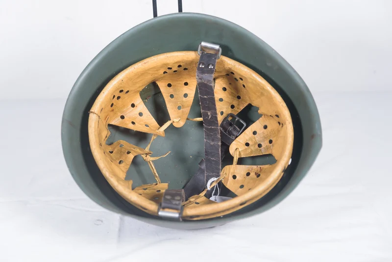 M.33 4-Loch-WW2-Helm