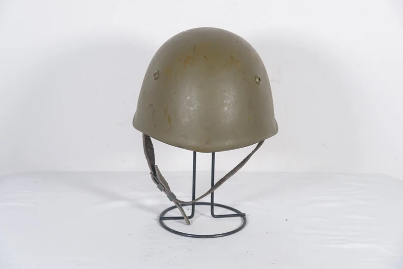 Wiederverwendungshelm M.33 aus dem 2. Weltkrieg aus der Nachkriegszeit