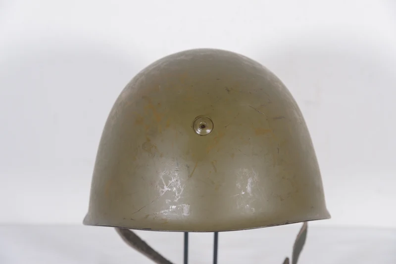 Wiederverwendungshelm M.33 aus dem 2. Weltkrieg aus der Nachkriegszeit