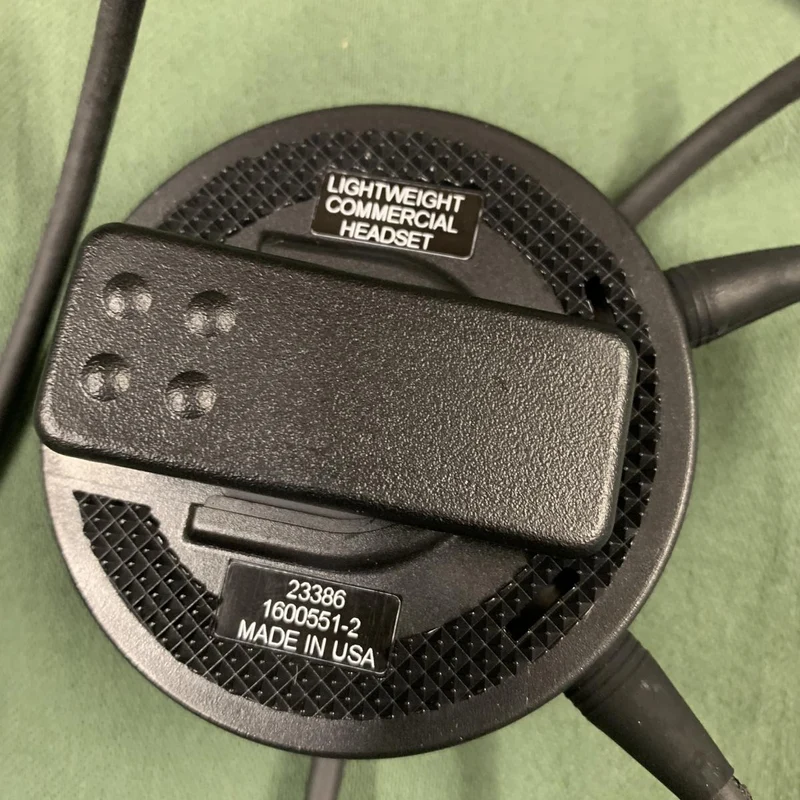 Thales PRC Radio Tactical Headset mit U-229 Stecker und PTT Mbitr
