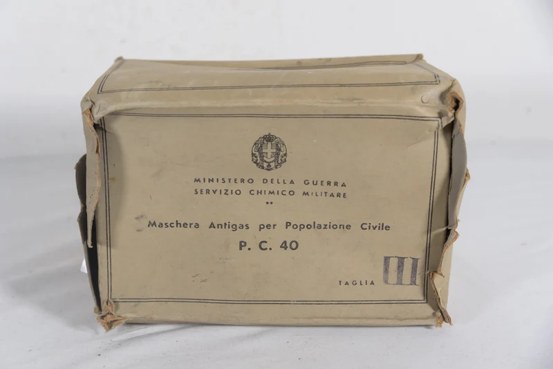 PC-40 Gasmaske aus dem 2. Weltkrieg