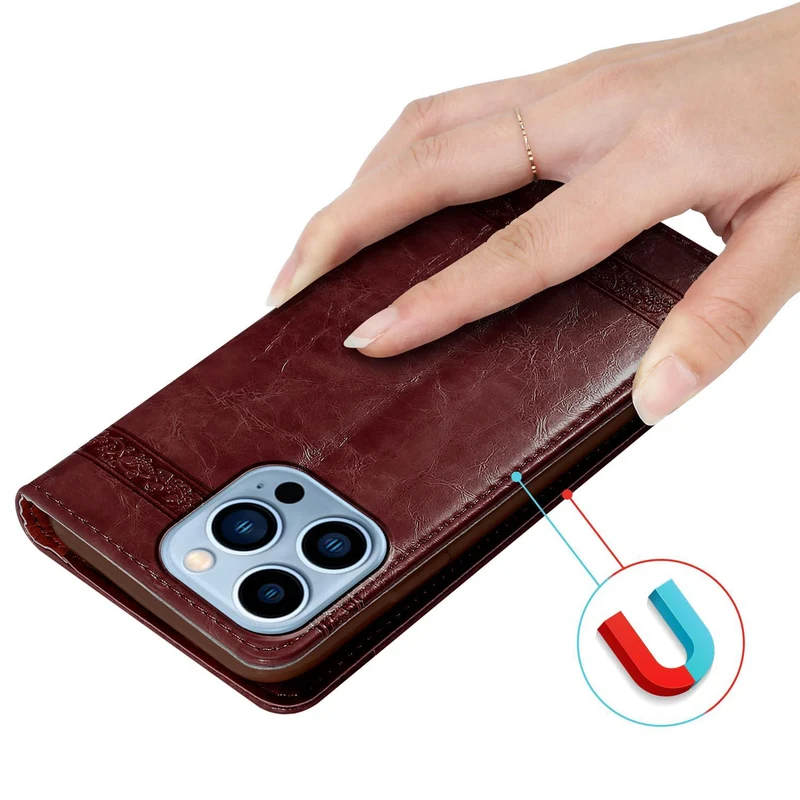 Cadorabo Hülle kompatibel mit Apple iPhone 13 PRO mit Ornamenten - Schutzhülle mit Magnetverschluss, Standfunktion und Kartenfach