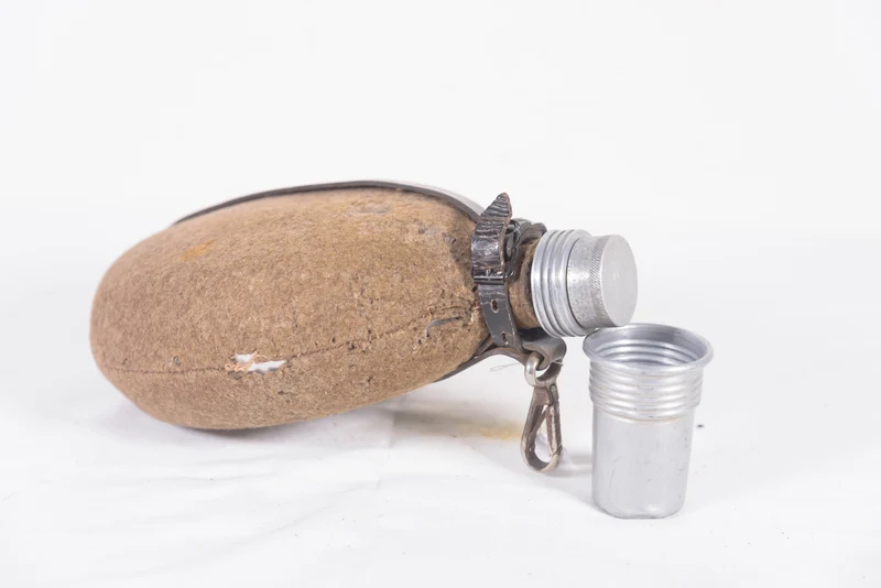 Spezielle WH WW 2 Wasserflasche