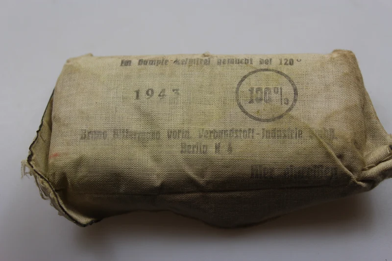Individuelles Verbandspaket WH 1943