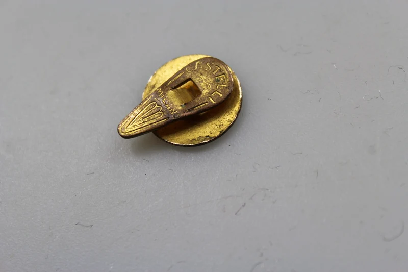 Anstecknadel aus Emaille von ANC