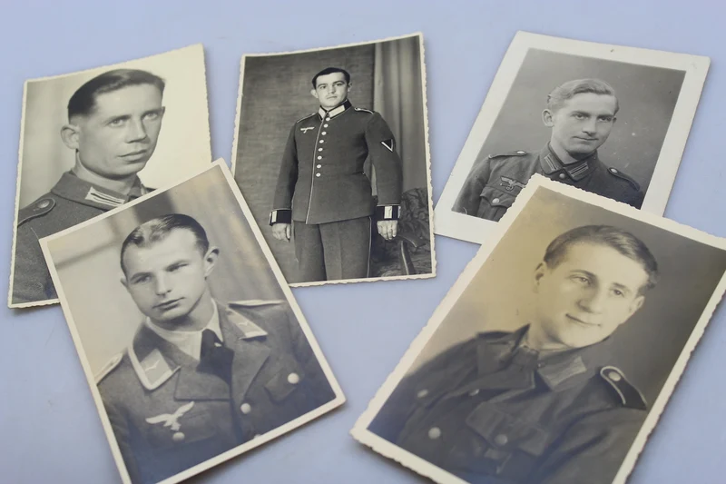 Nr. 5 Atelierfoto der Wehrmacht