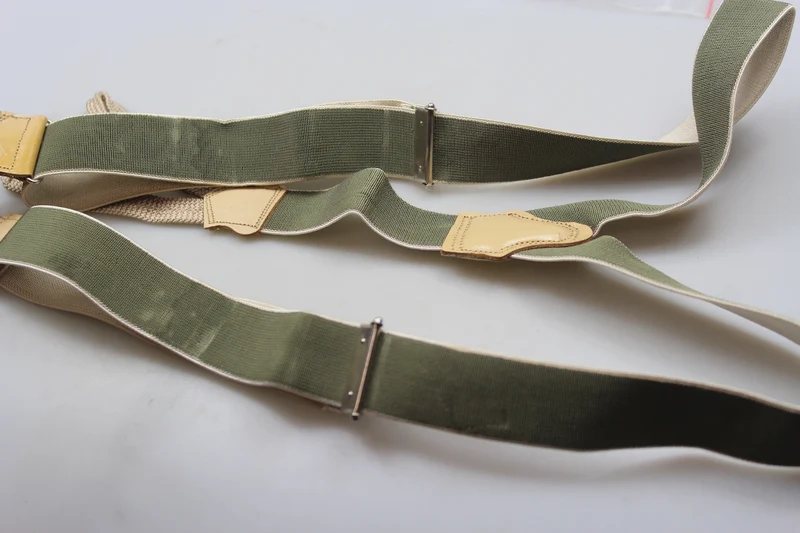 Ähnliche WH-Hosenträger – Tschechische Armee, 50er Jahre