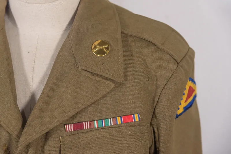 M.44 „Ike“ Jacke der US Army aus dem 2. Weltkrieg